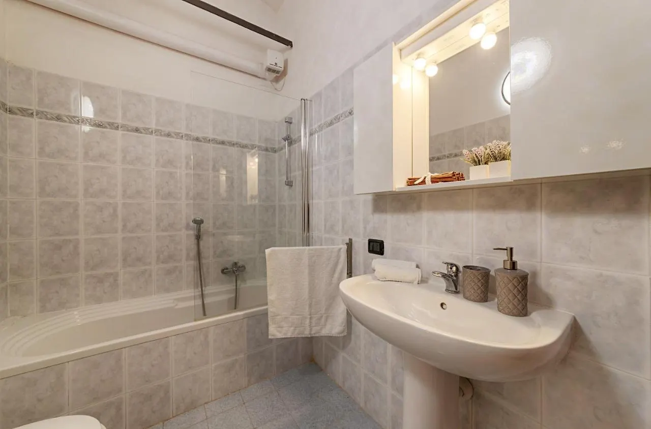 Apartment Lakeview Lakecomo, Cipresso 7, 4Seasons, Terrace, 30M To Lake! By Stayhere-Lakecomo Acquaseria